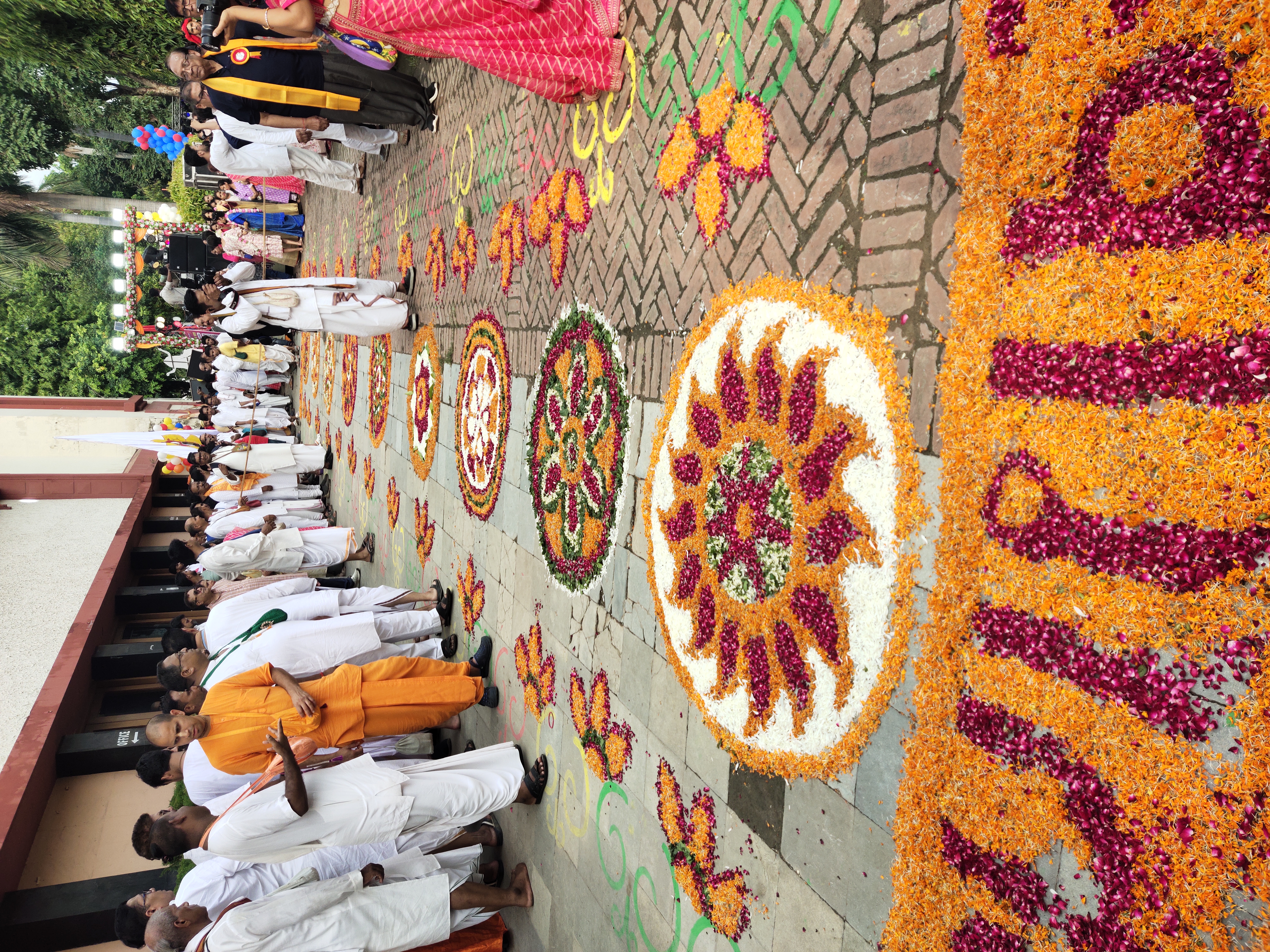 Divine Rath Yatra of Lord Jagannath Led by ISKCON Temple's Aparimeya Shyam Das Ji in Lucknow