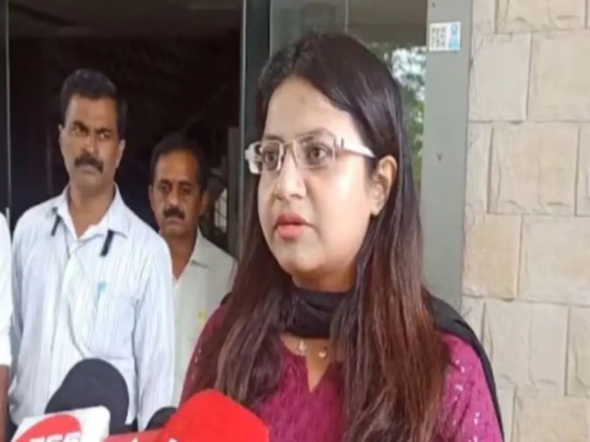 आईएएस पूजा खेड़कर पर UPSC का FIR: एक संपूर्ण विश्लेषण