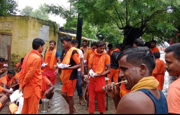 भारतीय जाट सभा ने कांवड़ियों के सेवार्थ भंडारे का  किया आयोजन