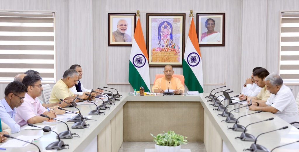 मुख्यमंत्री योगी आदित्यनाथ ने की राष्ट्रीय शिक्षा नीति-2020 की समीक्षा