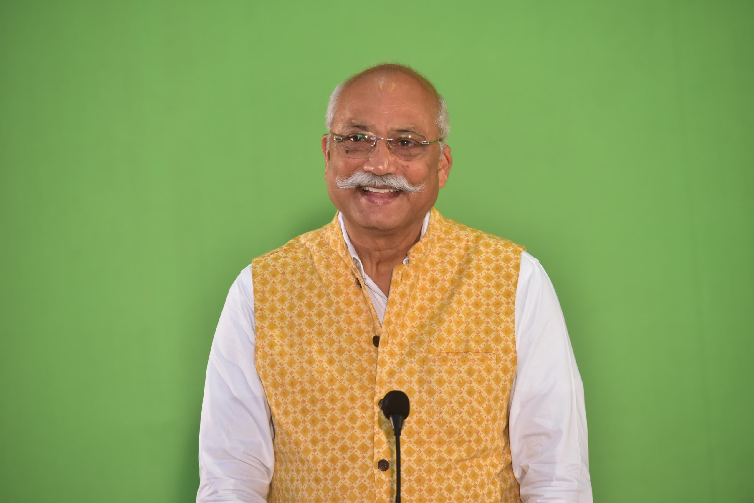 बांग्लादेश में दलित हिंदुओं पर अत्याचार: भारतीय नेताओं की चुप्पी CM योगी ने भरा जोश