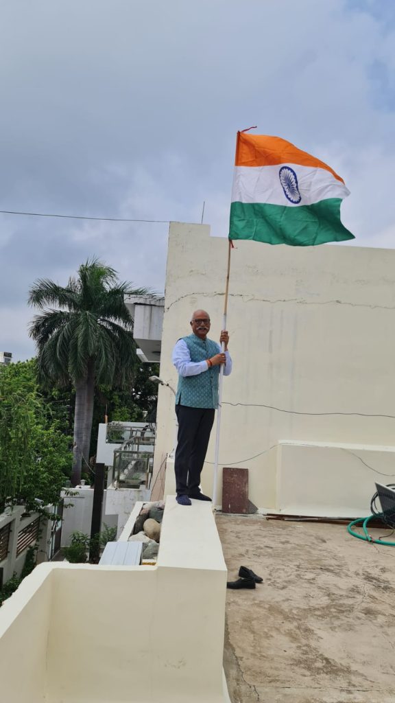 राष्ट्रीय सनातन महासंघ लखनऊ ने प्रधानमंत्री मोदी के आवाह्न पर हर घर तिरंगा अभियान में सहभागिता की - जितेन्द्र प्रताप सिंह