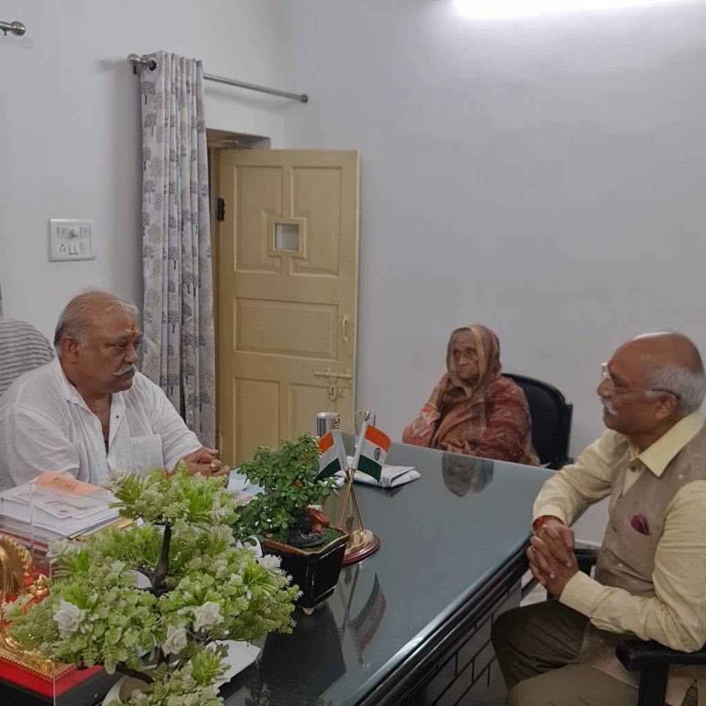 विश्व संस्कृत दिवस पर समस्त देशवासियों को हार्दिक शुभकामनाएं - कुंवर मानवेंद्र सिंह