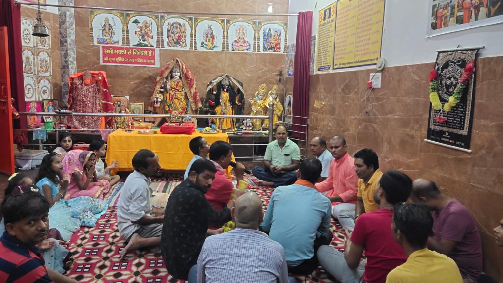 जगतगुरु स्वामी अवधेश प्रपन्नाचार्य जी का श्री कृष्ण जन्माष्टमी पर संदेश: गीता के श्लोकों से पाएं जीवन में मार्गदर्शन