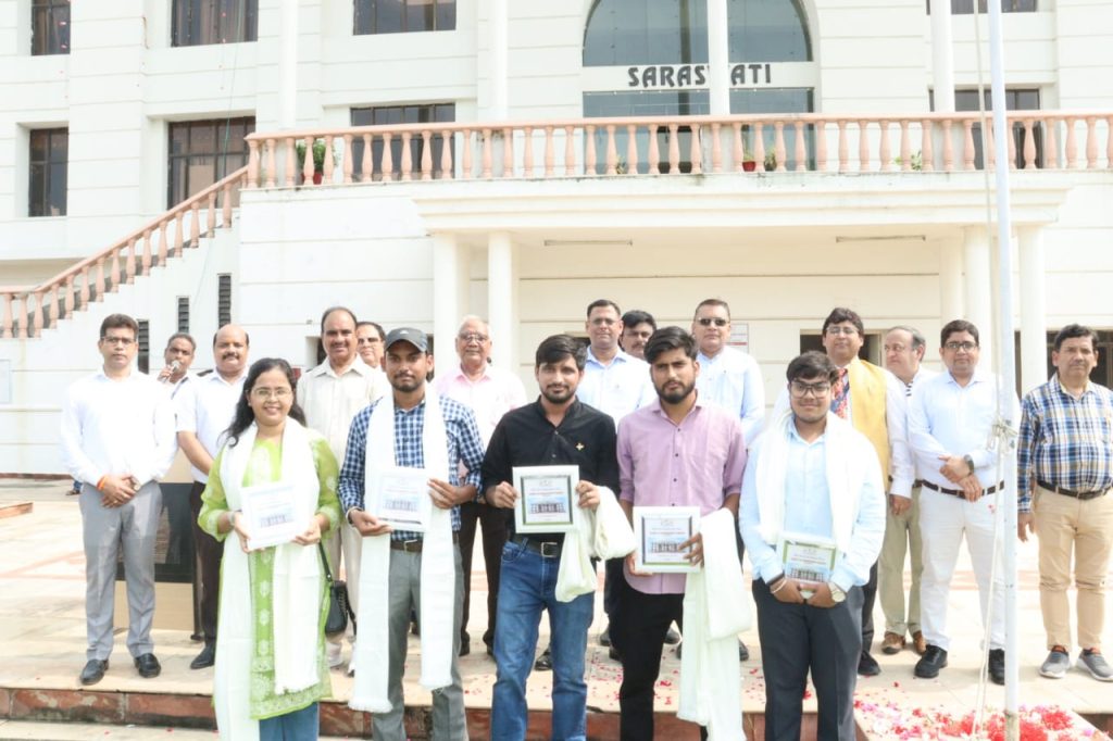 एस.एम.एस. लखनऊ में धूमधाम से मनाया गया 78वां स्वतंत्रता दिवस