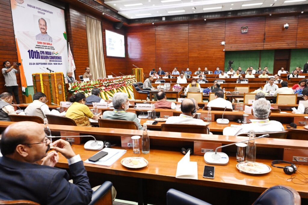 विधानसभाओं में हंगामा और कटुता चिंता का विषय: लोकसभा अध्यक्ष