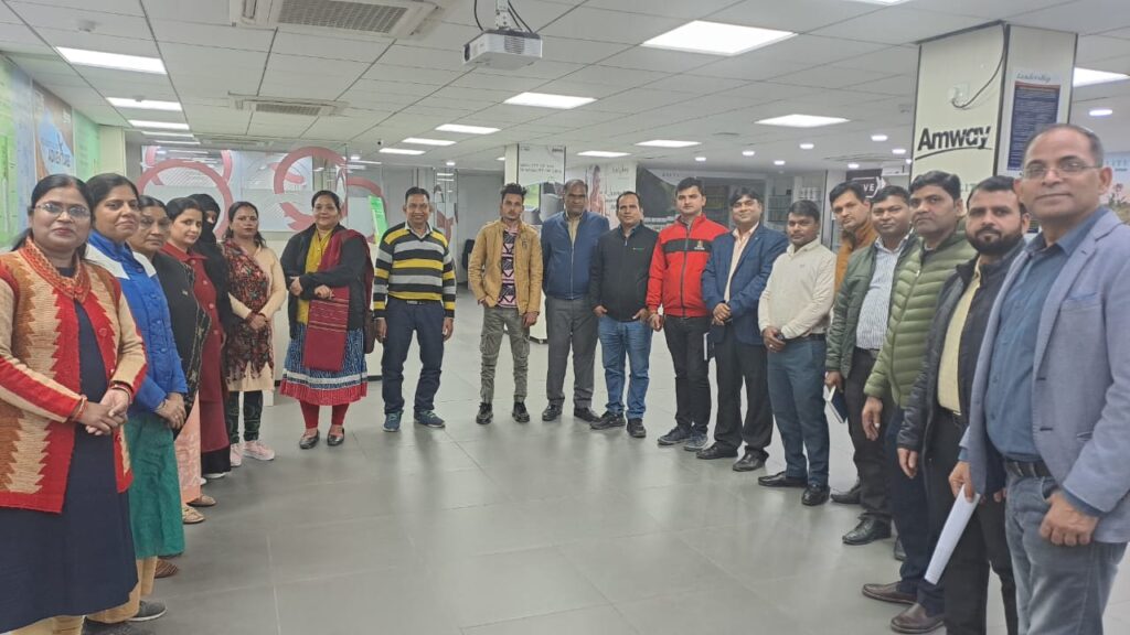 श्याम उपाध्याय ने एमवे बिज़नेस के जरिए आत्मनिर्भरता की राह दिखाई