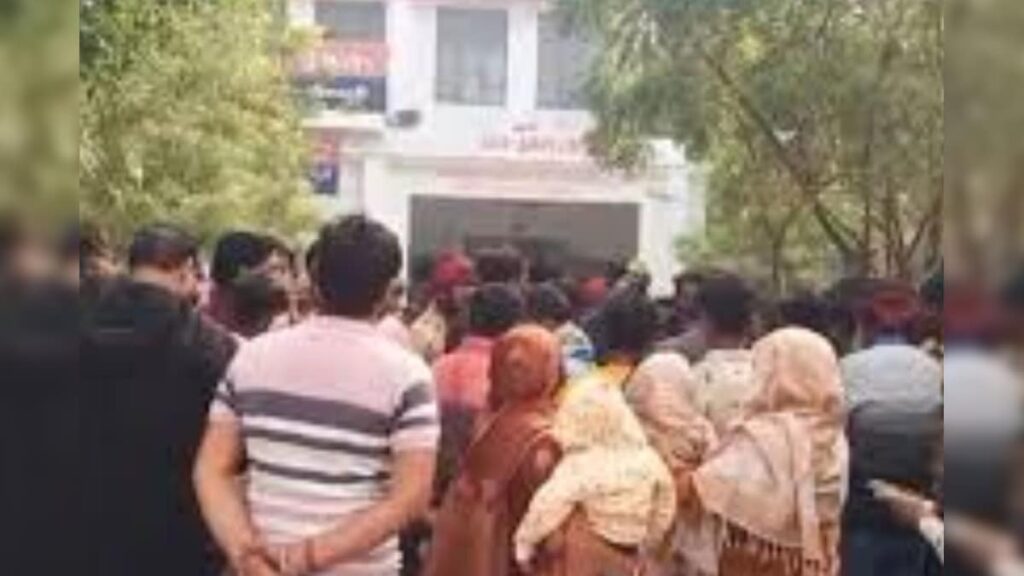 करहल उपचुनाव: डिप्टी सीएम ने समाजवादी पार्टी पर कसा तंज, कानून व्यवस्था पर दिए कड़े बयान