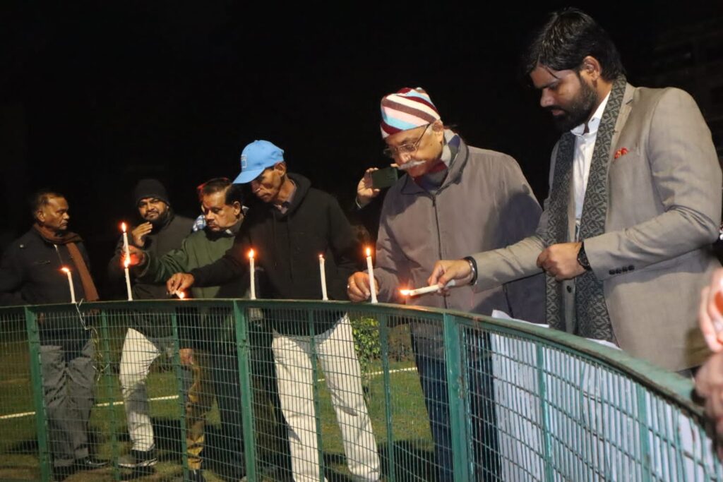 पद्मश्री डॉ एस सी राय पार्क महानगर मे कश्मीरी हिन्दुओ पर हुए निर्मम अत्याचार के प्रति श्रद्धांजलि सभा का आयोजन