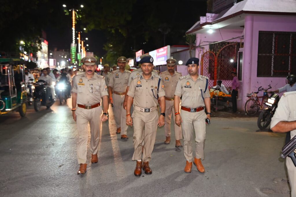 अपर पुलिस आयुक्त एस् चन्नप्पा यातायात सुरक्षा व्यवस्था के दृष्टिगत संवेदनशील क्षेत्र में भ्रमण कर किया निरीक्षण