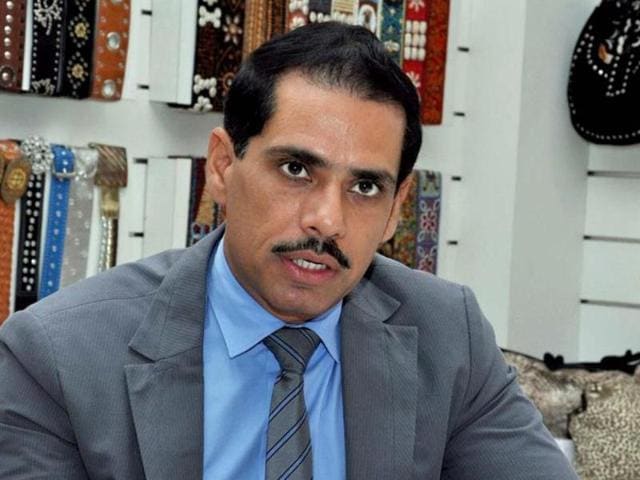 रॉबर्ट वाड्रा को जाना पड़ सकता है जेल! लखनऊ में दर्ज हुआ मुकदमा, हिन्दुओं को आतंकी कहने की कीमत चुकानी पड़ेगी वाड्रा को?