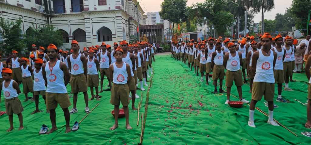 आर्य वीर दल प्रशिक्षण शिविर में राष्ट्रनिर्माण की चेतना, हनुमान अष्टक और ऋग्वेद की ऋचाओं से प्रेरणा पाकर आर्यवीरों में जागा संगठन का संकल्प