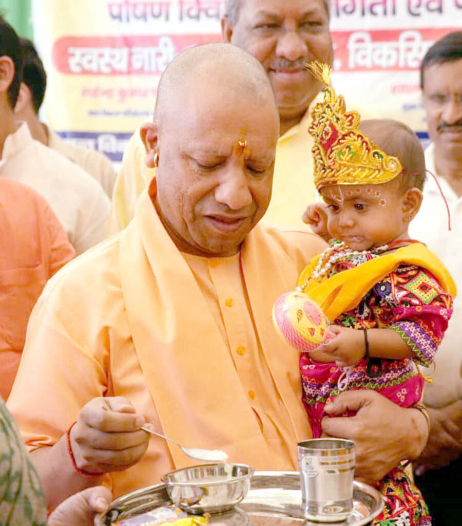 CM योगी ने वनटांगिया ग्राम में 49 करोड़ की 133 विकास परियोजनाओं का लोकार्पण/शिलान्यास किया