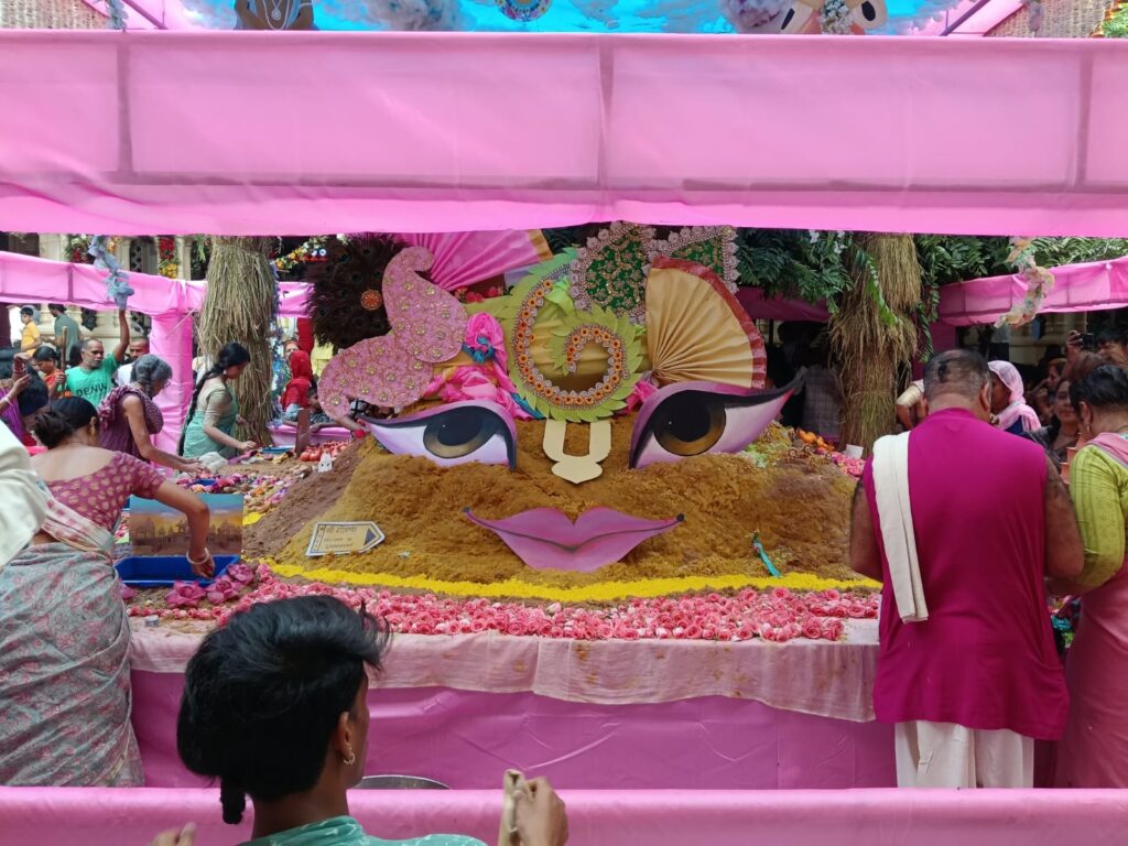 गोवर्धन पूजा: सनातन संस्कृति की जीवित विरासत और ब्रज की आत्मा का पर्व