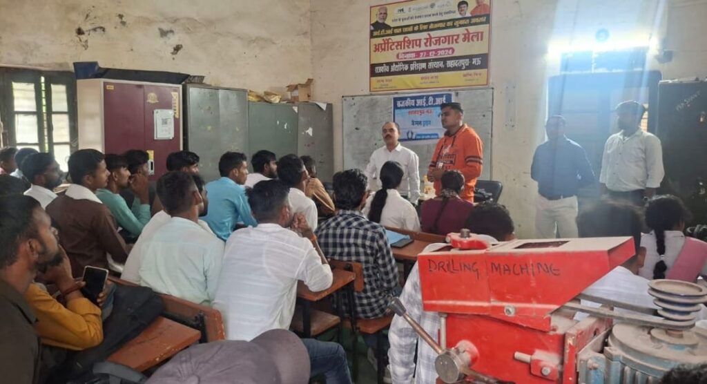 78 लाभार्थियों को मिला रोजगार, खिले बेरोजगारों के चेहरे