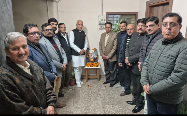 भारतीय जाट सभा लखनऊ द्वारा चौधरी चरण सिंह की जयंती पर गरिमामय आयोजन