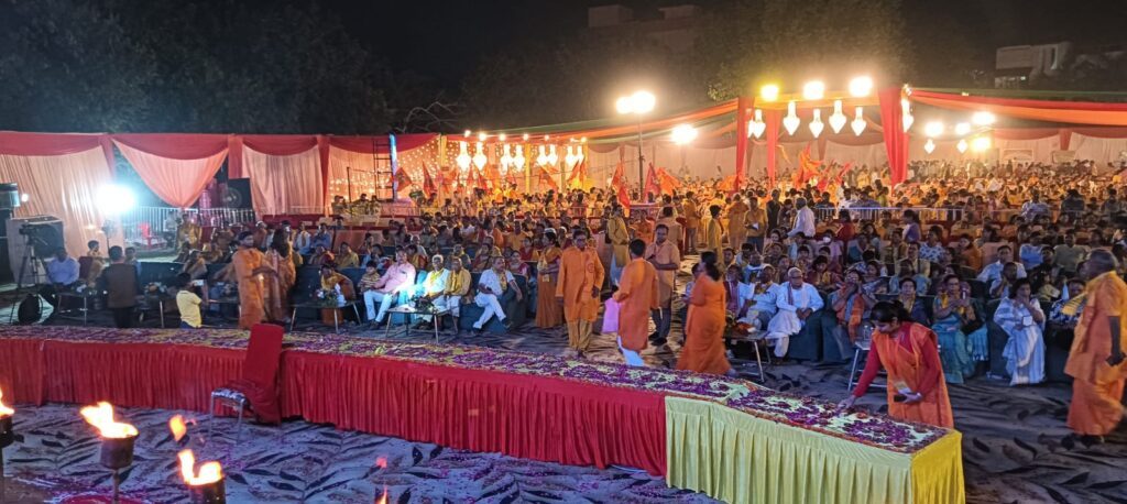 विक्रम संवत्सर नववर्ष की पूर्वसंध्या पर लखनऊ में दिव्य सांस्कृतिक अनुष्ठानों का विराट आयोजन—दीपाग्नि की ज्योति में प्रकट हुआ सनातन चेतना और राष्ट्रधर्म का महाउद्भव