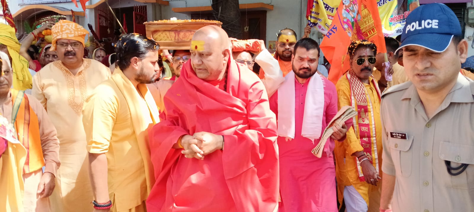 कलश यात्रा: श्रद्धा का ज्वार, जिसने नगर-हृदय को बना दिया एक जीवंत तीर्थ