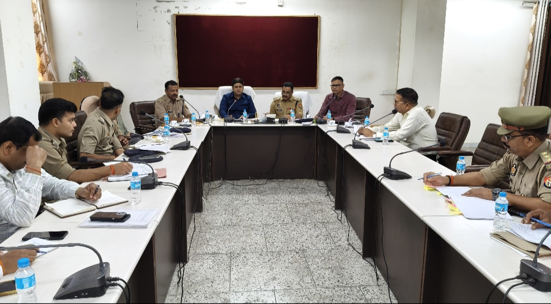 तेज गति से वाहन चलाने वालों के विरुद्ध सख्त कार्रवाई के निर्देश