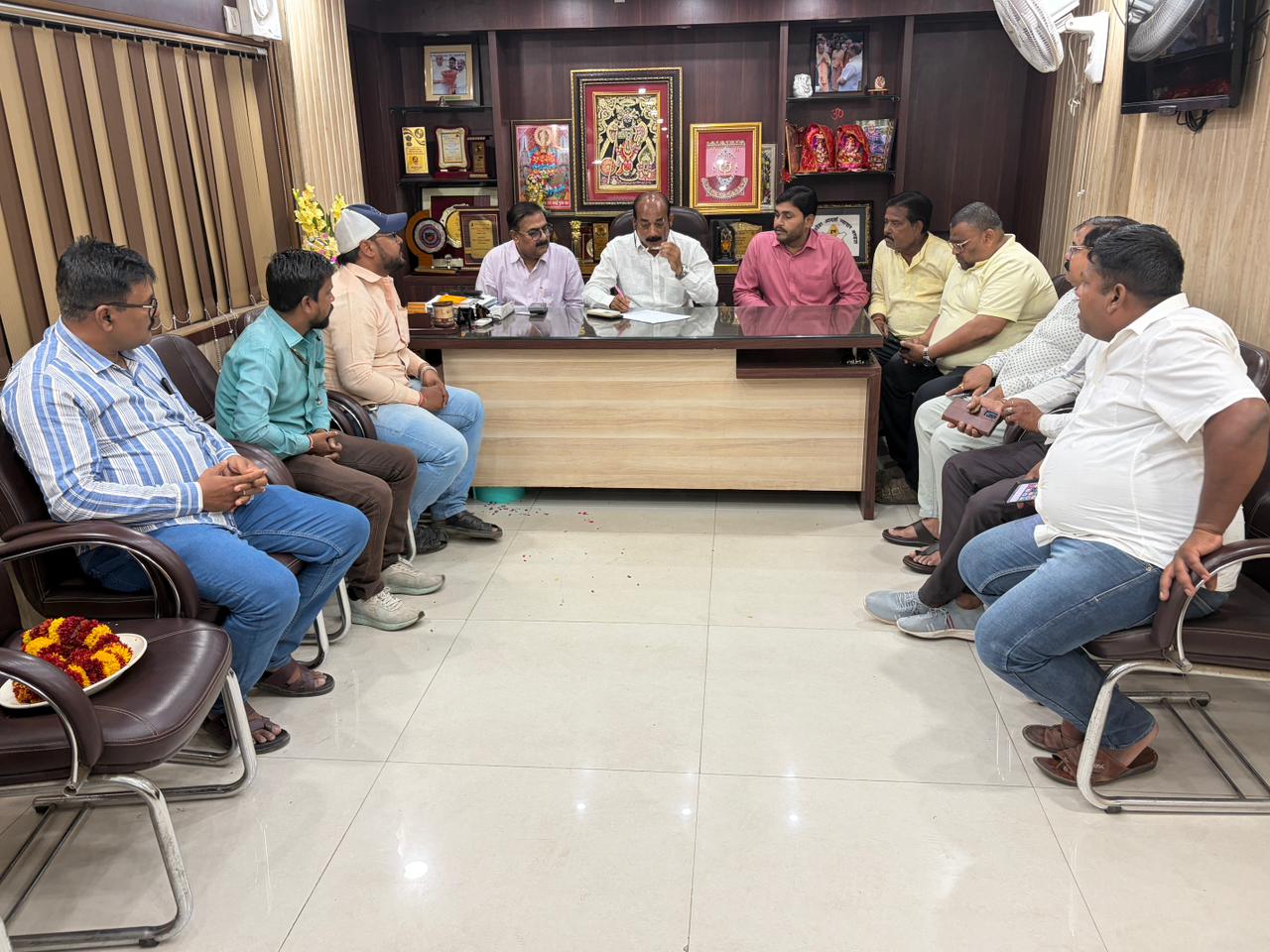 बेटियों की मुस्कान बचाने को आगे आया व्यापार जगत, बढ़ती महंगाई के बीच टेंट और कैटरिंग के दाम न बढ़ाने का ऐतिहासिक संकल्प