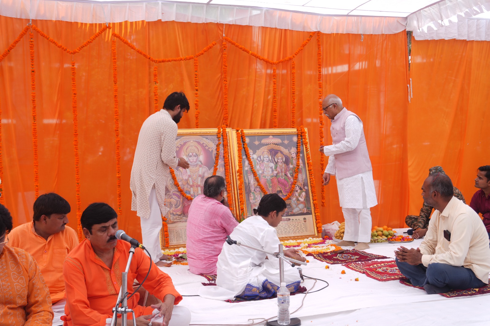 महाबली हनुमान की कृपा से वॉरियर डिफेंस अकादमी, मोहनलालगंज में सप्तम मंगल पर विशाल भंडारे का दिव्य आयोजन