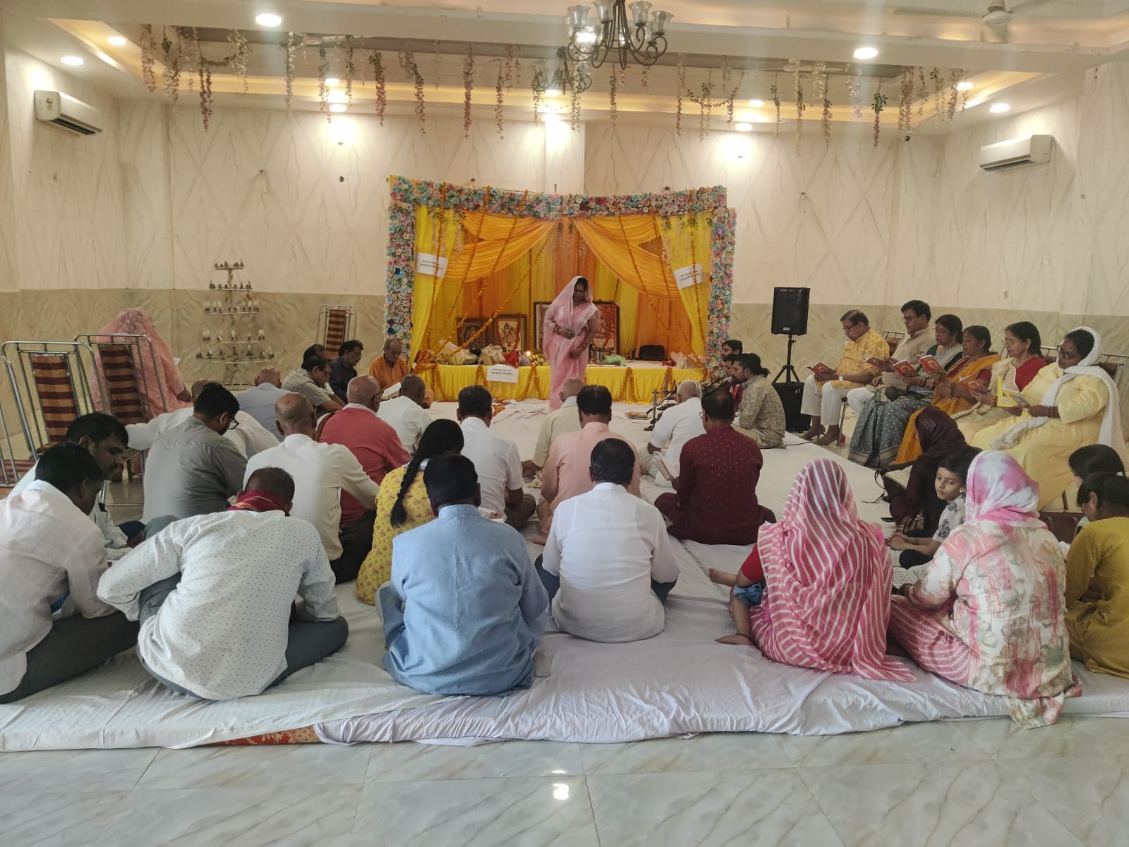 राष्ट्रमंगल, रामभक्ति और सेवा-साधना का दिव्य संगम : आठवें बड़े मंगल पर विनोद कुमार अवस्थी ने कराया विराट भंडारा