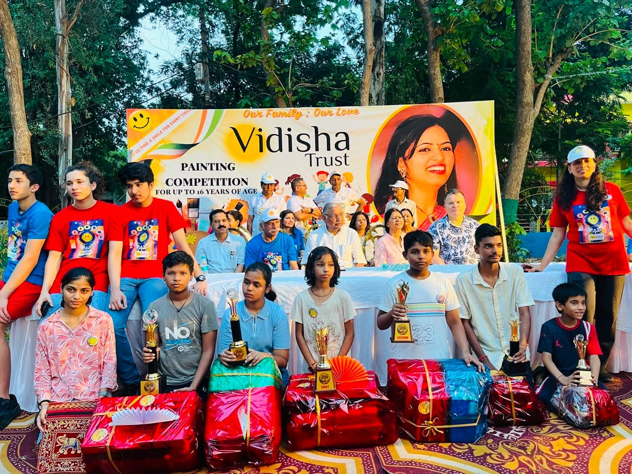‘वाइब्रेंट विदिशा–2026’ : रंगों में साकार हुआ भविष्य का स्वप्नलोक, लगभग एक हजार नन्हे सृजनधर्मियों ने रची कल्पनाशीलता की अनुपम गाथा