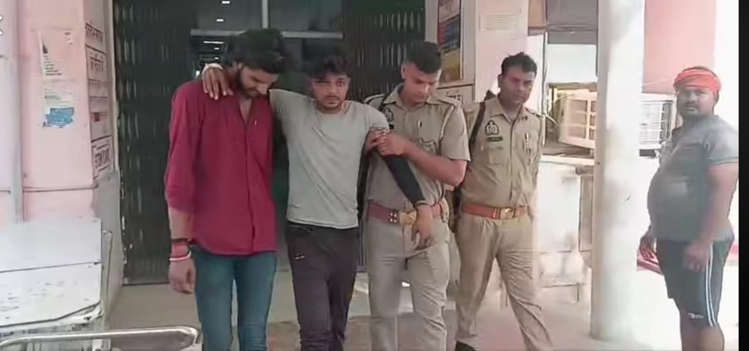 चेन स्नैचिंग का पुलिस ने किया खुलासा, मुठभेड़ में एक बदमाश घायल, दो आरोपी गिरफ्तार
