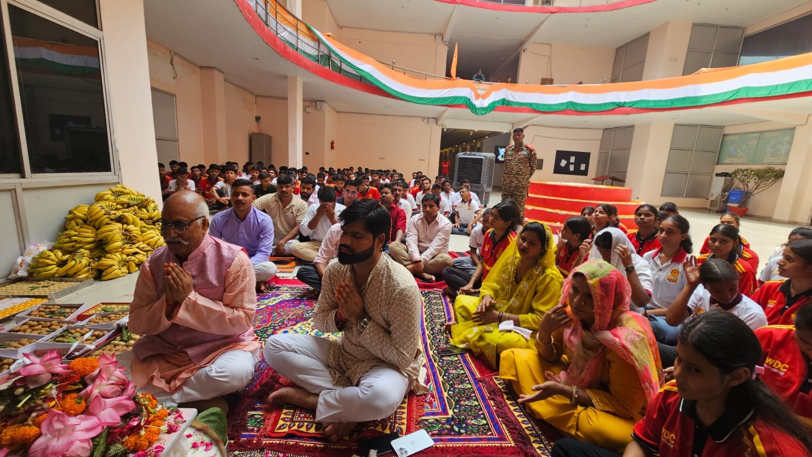 श्रावण के अन्तिम पावन सोमवार पर रुद्राभिषेक, शिवमय हुआ वारियर्स डिफेंस कॉलेज परिसर