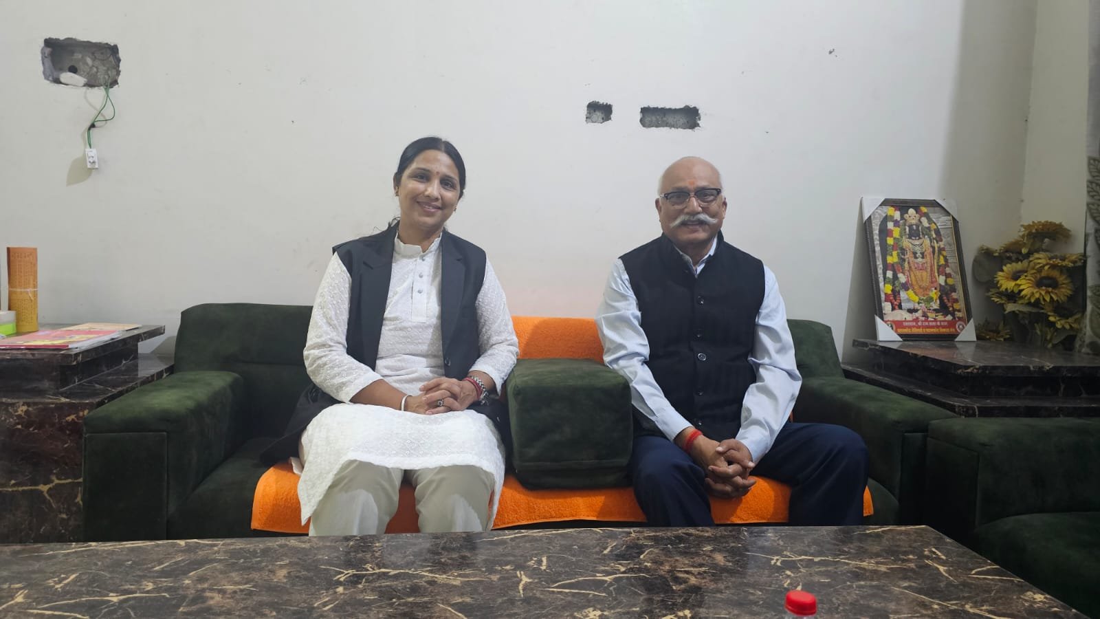 संस्कृतभारती के जितेन्द्र प्रताप सिंह की पंजाब भाजपा प्रदेश मंत्री मीना तरनैच से भेंट, 2027 के चुनावी परिदृश्य और संगठन की मजबूती पर हुआ मंथन